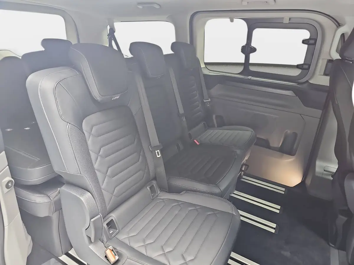 FORD TOURNEO CUSTOM 2.0 ECOBLUE AUTO. L1 TITANIUM X NAVI LED AHK