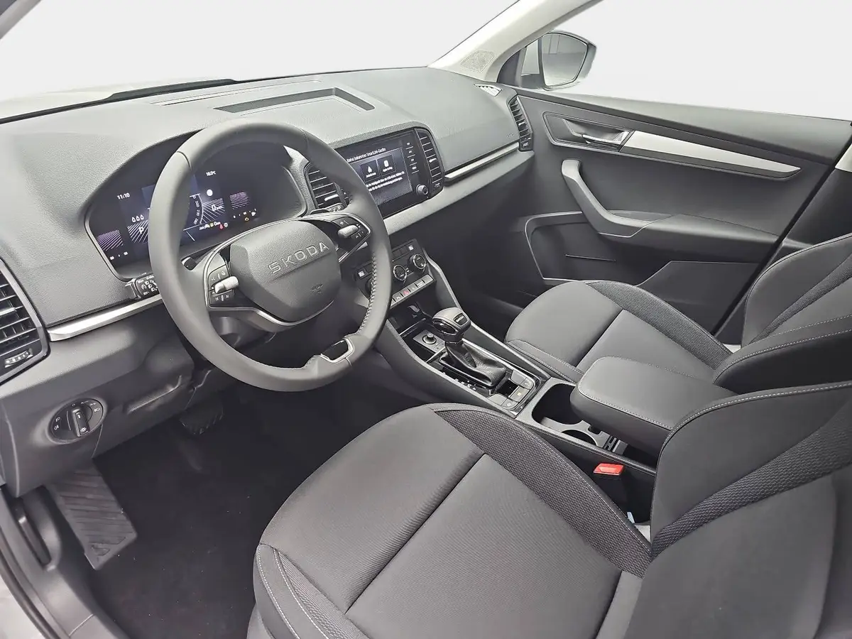SKODA KAROQ 1.5 TSI DSG FAMILY LED KAMERA LM17