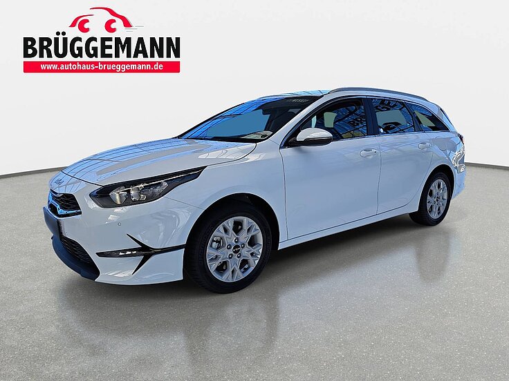 KIA CEED SW 1.5 T-GDI ULTIMATE EDITION MJ25