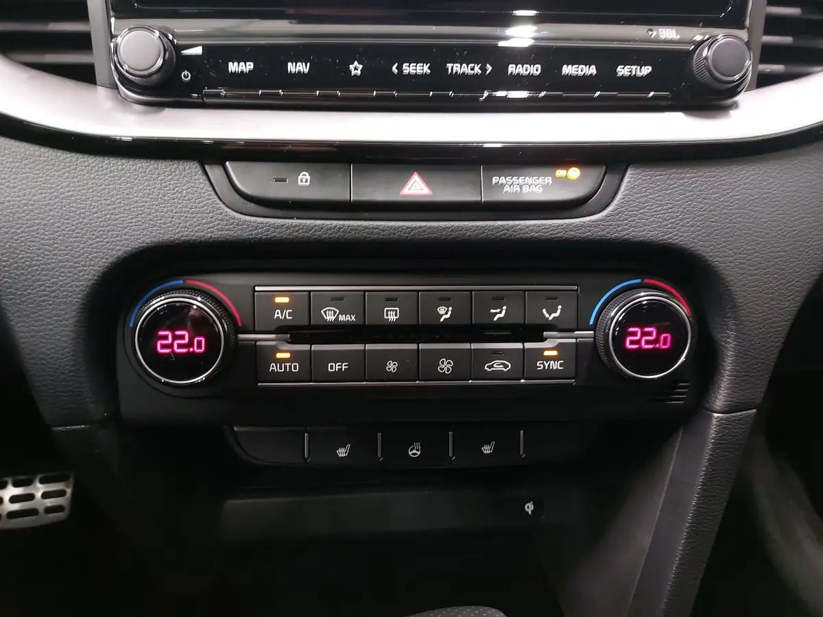 KIA CEED SW 1.5 T-GDI DCT7 GT-LINE TECHNOLOGIE PERFORMANCE