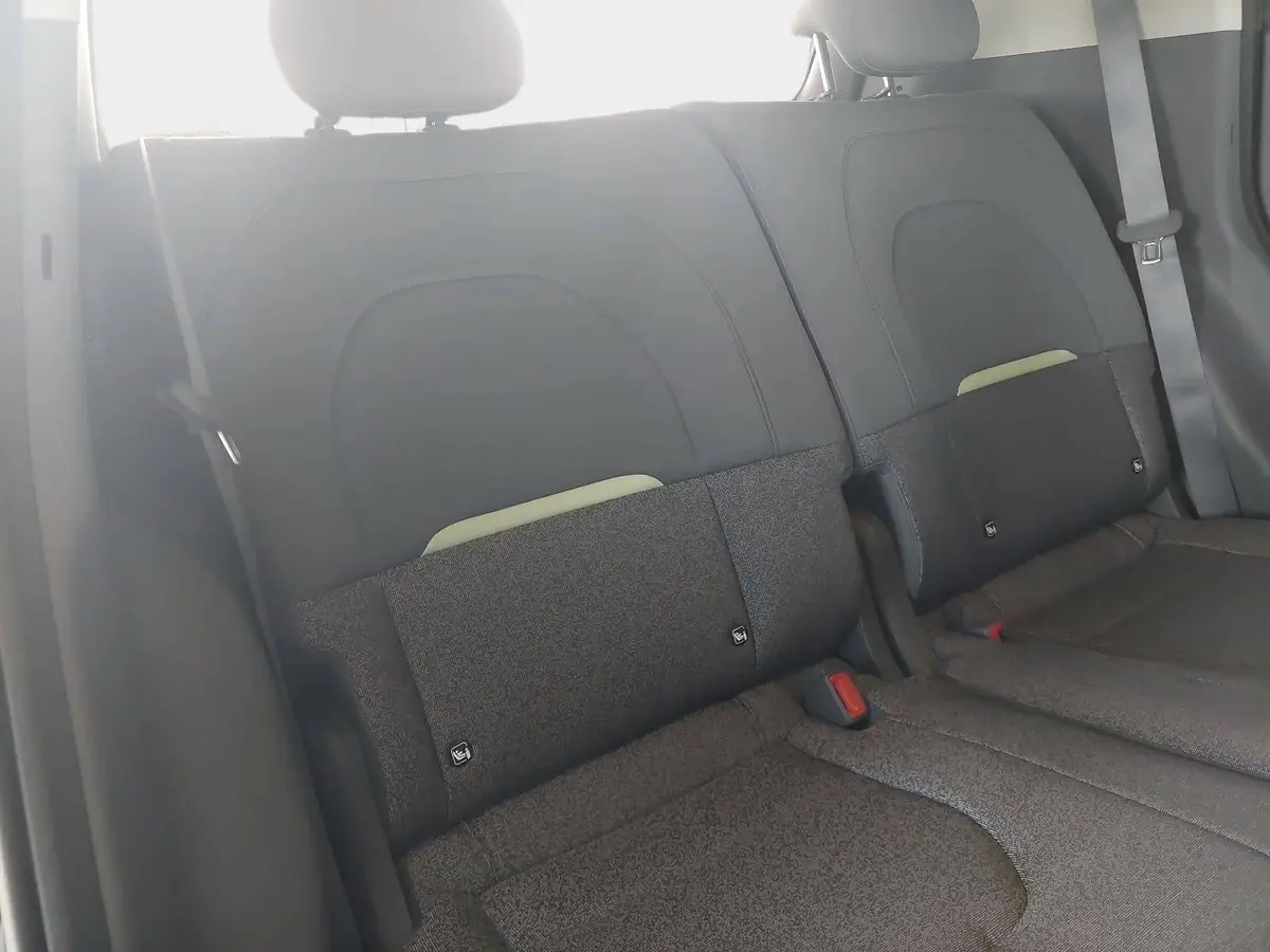 KIA EV2 42.2 KWH EARTH MJ27 4SITZE WINTER-CON 22KW-AC TECHN DRIVEW-PARK DESIGN