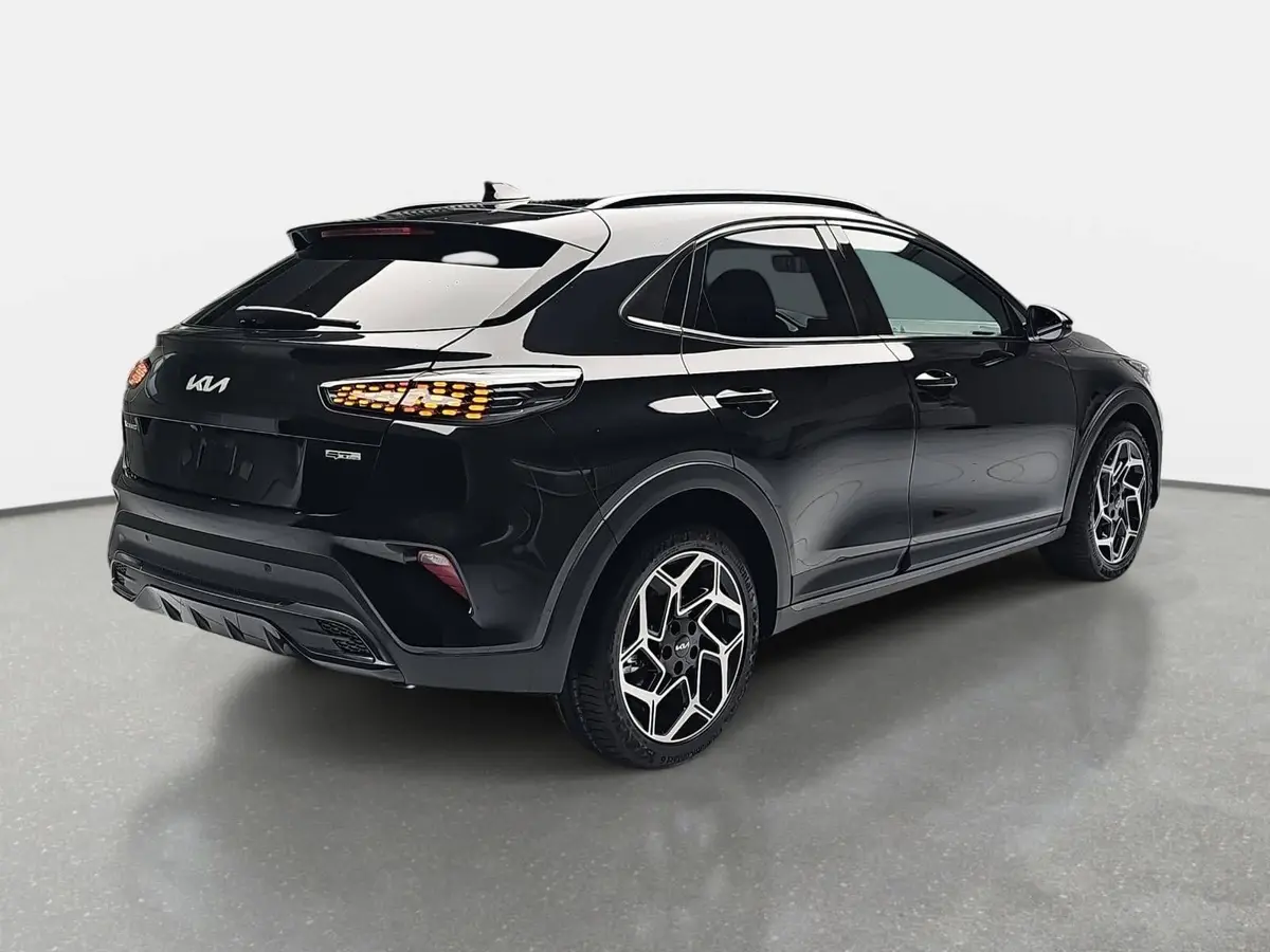 KIA XCEED 1.6 T-GDI 180 DCT GT-LINE MJ26 LEDER GLASDACH