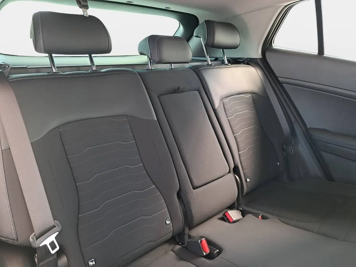 KIA SPORTAGE 1.6 T-GDI 150 2WD SPIRIT MJ27 GLASDACH DRIVEWISE