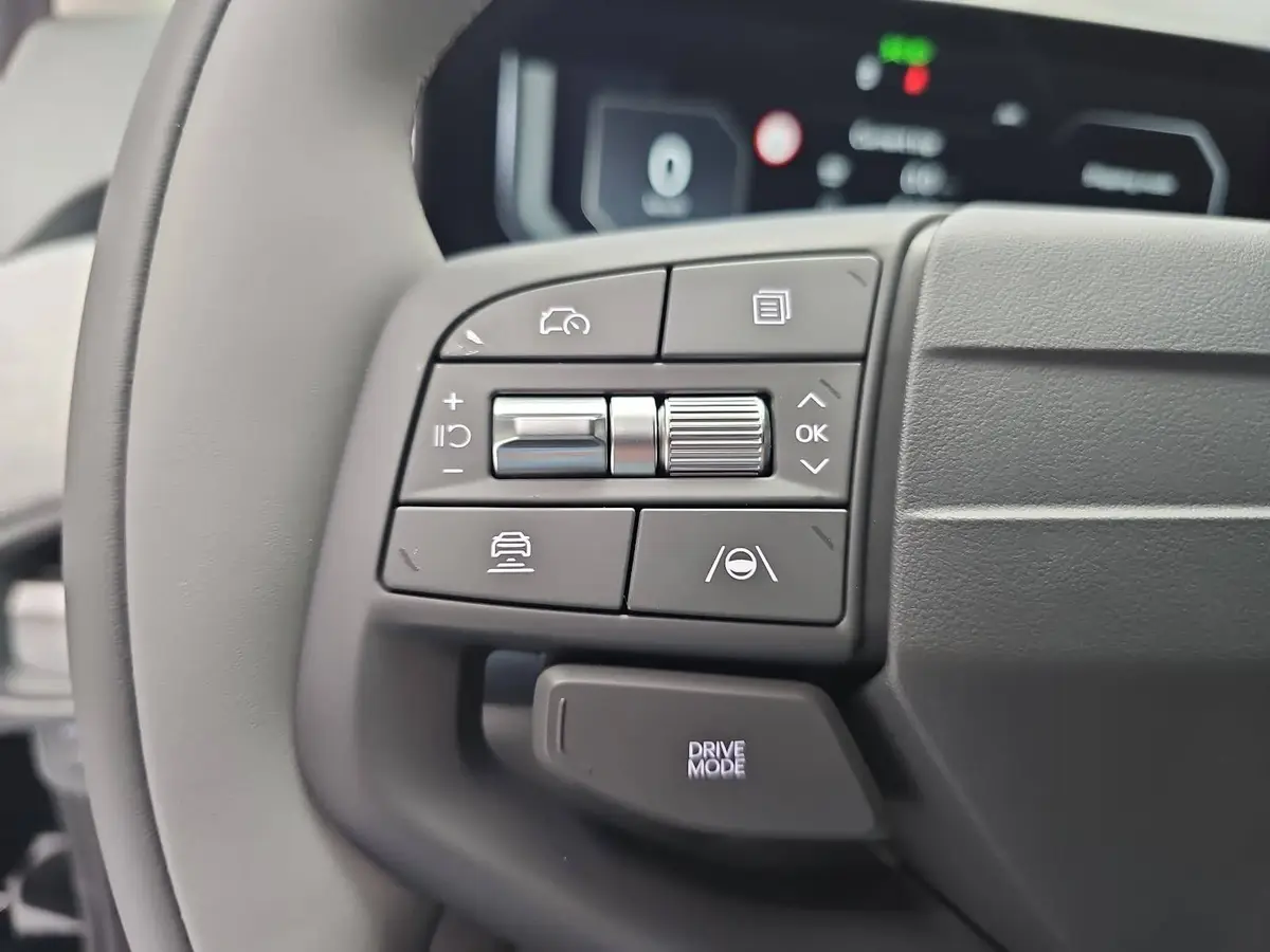 KIA EV3 81.4 KWH EARTH MJ27 WINTER-CONNECT BUSINESS UPGRADE DRIVEWISE-PARK