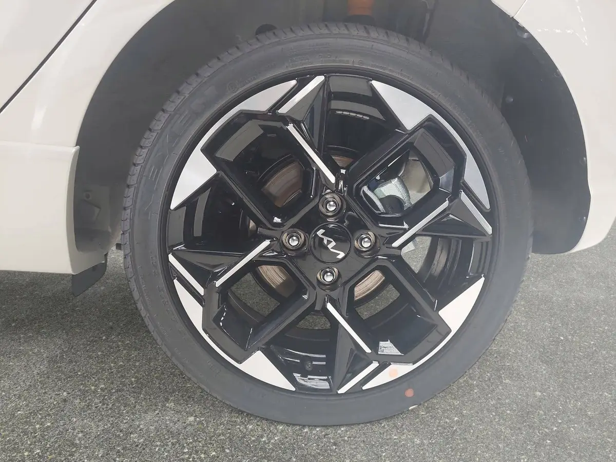KIA PICANTO 1.0 GDI AUTO. (AMT) GT-LINE MJ27 LED SITZH. NAVI KAMERA