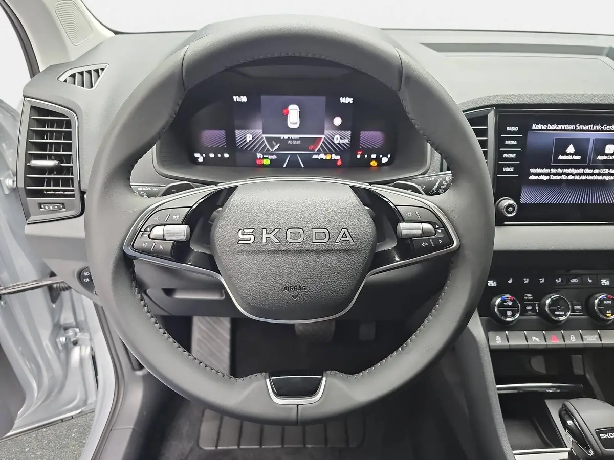 SKODA KAROQ 1.5 TSI DSG 130 JAHRE LED KLIMAAUTO EL.HECKKL. WIN