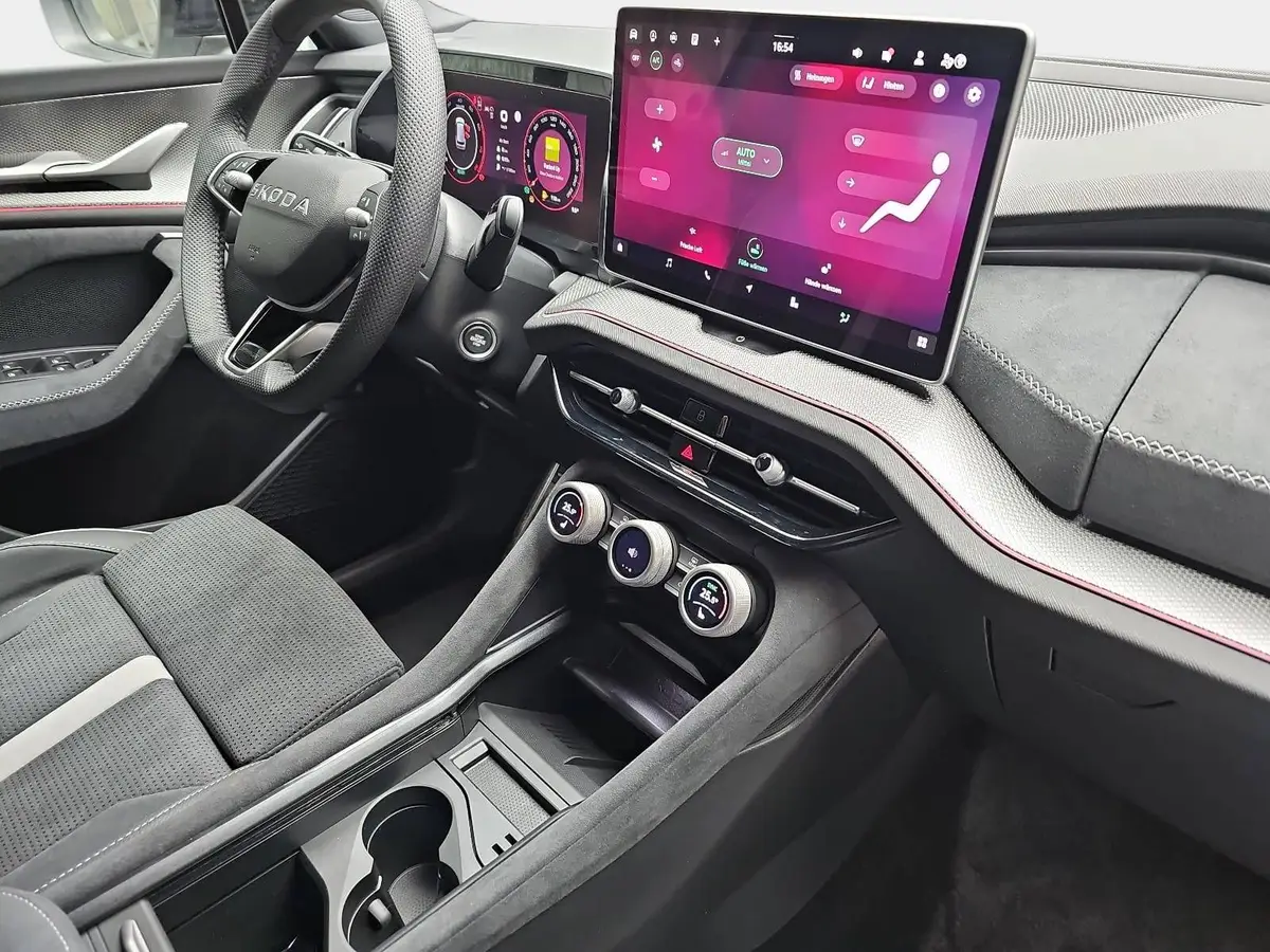 SKODA KODIAQ 1.5 TSI DSG SPORTLINE NAVI LED ACC WINTER KAMERA A