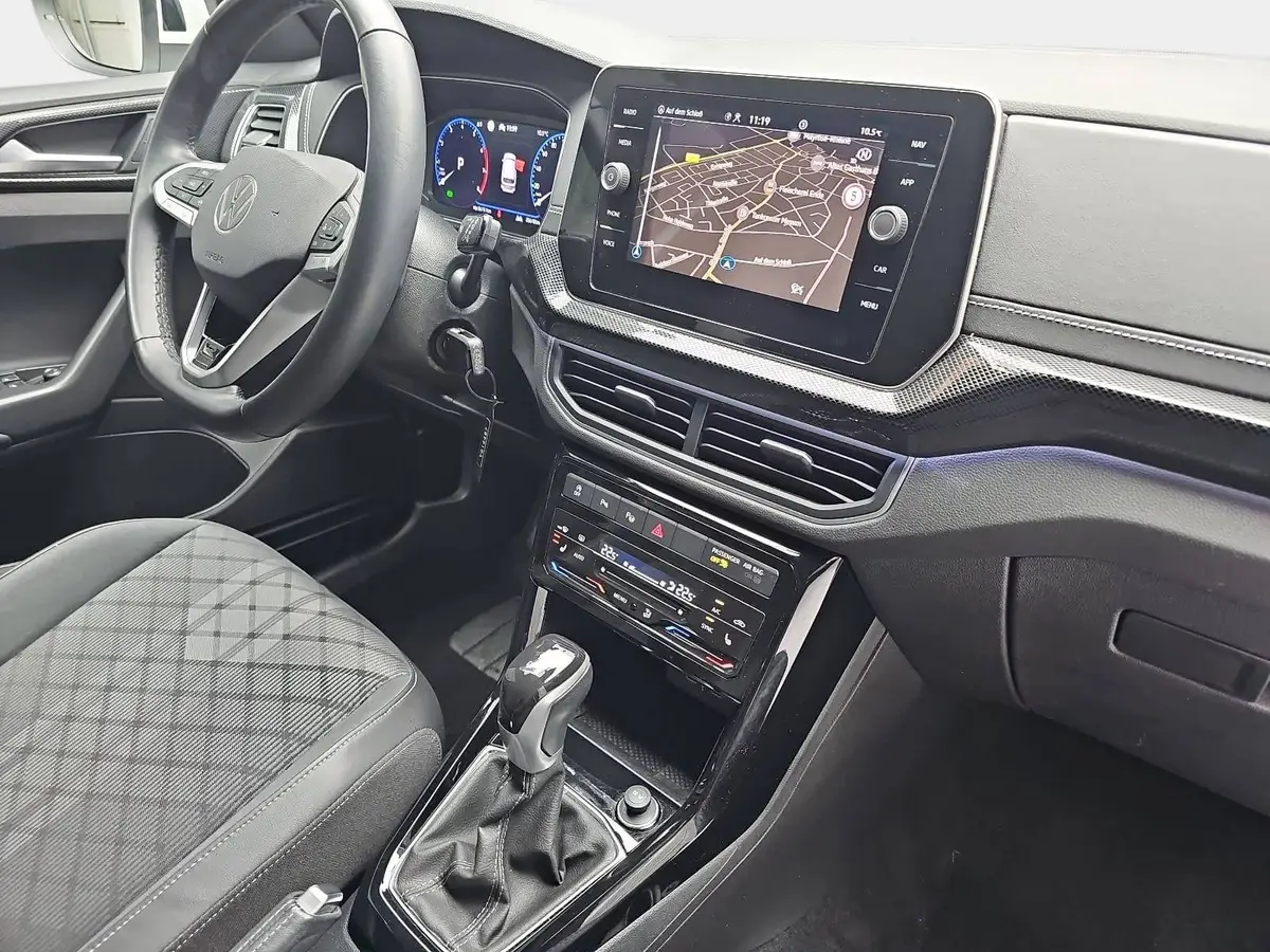 VW T-CROSS 1.5 TSI DSG R-LINE IQ-LED KLIMA DAB WINTER KAMERA 