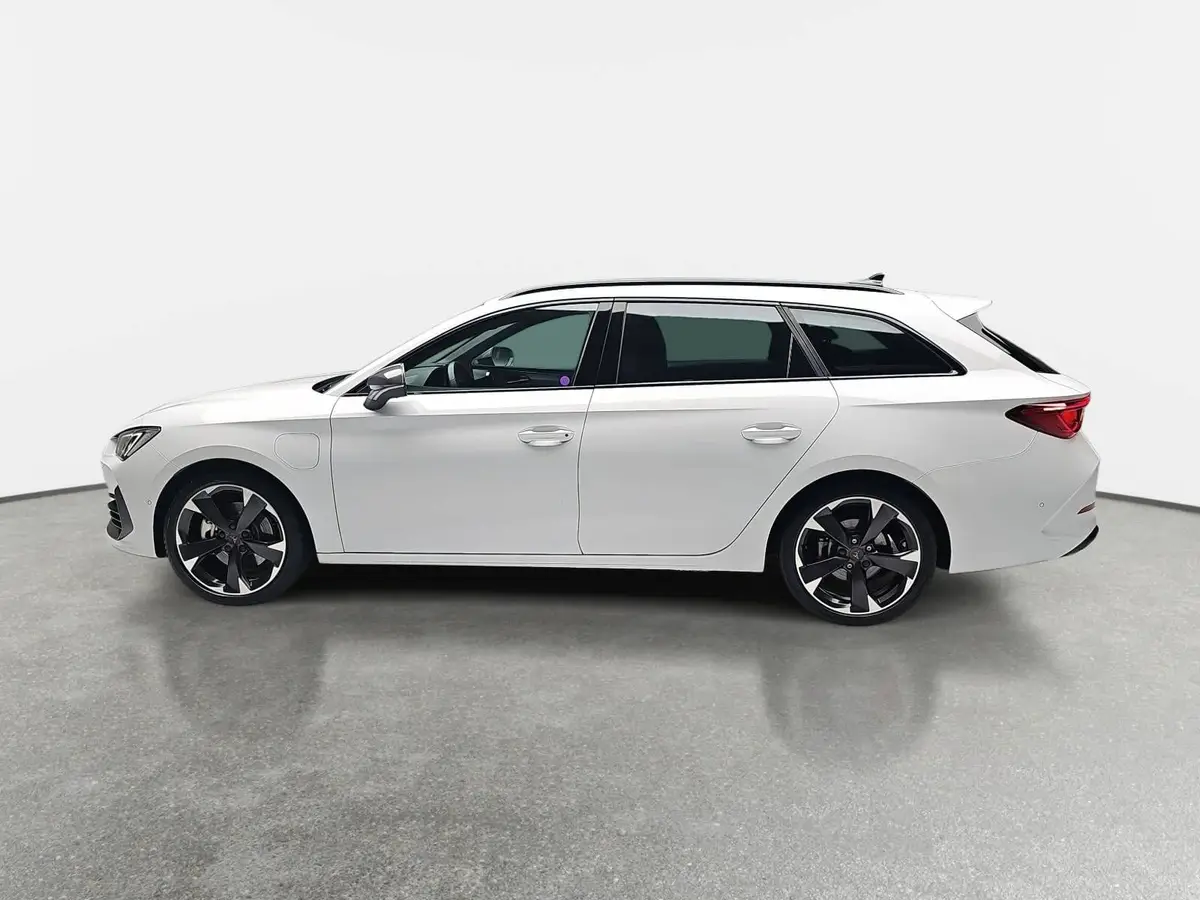 CUPRA LEON ST 1.4 E-HYBRID DSG LED DCC KAMERA