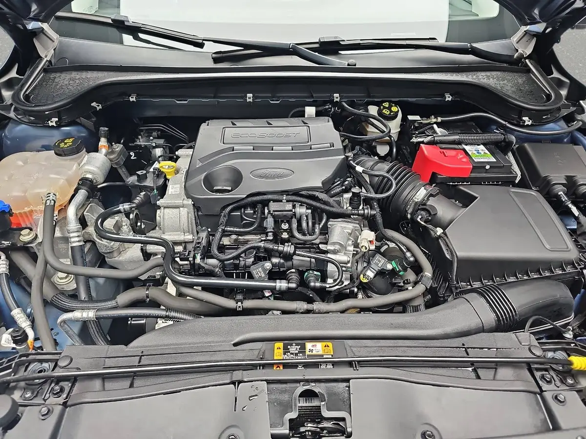 FORD FOCUS 1.0 EB TURNIER TREND KLIMA DAB LED
