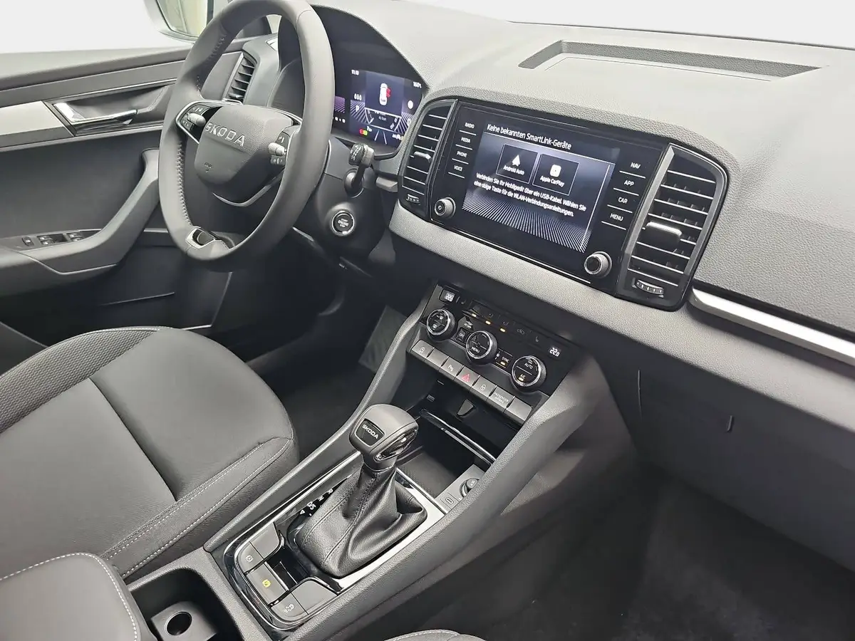 SKODA KAROQ 1.5 TSI DSG FAMILY LED KAMERA LM17