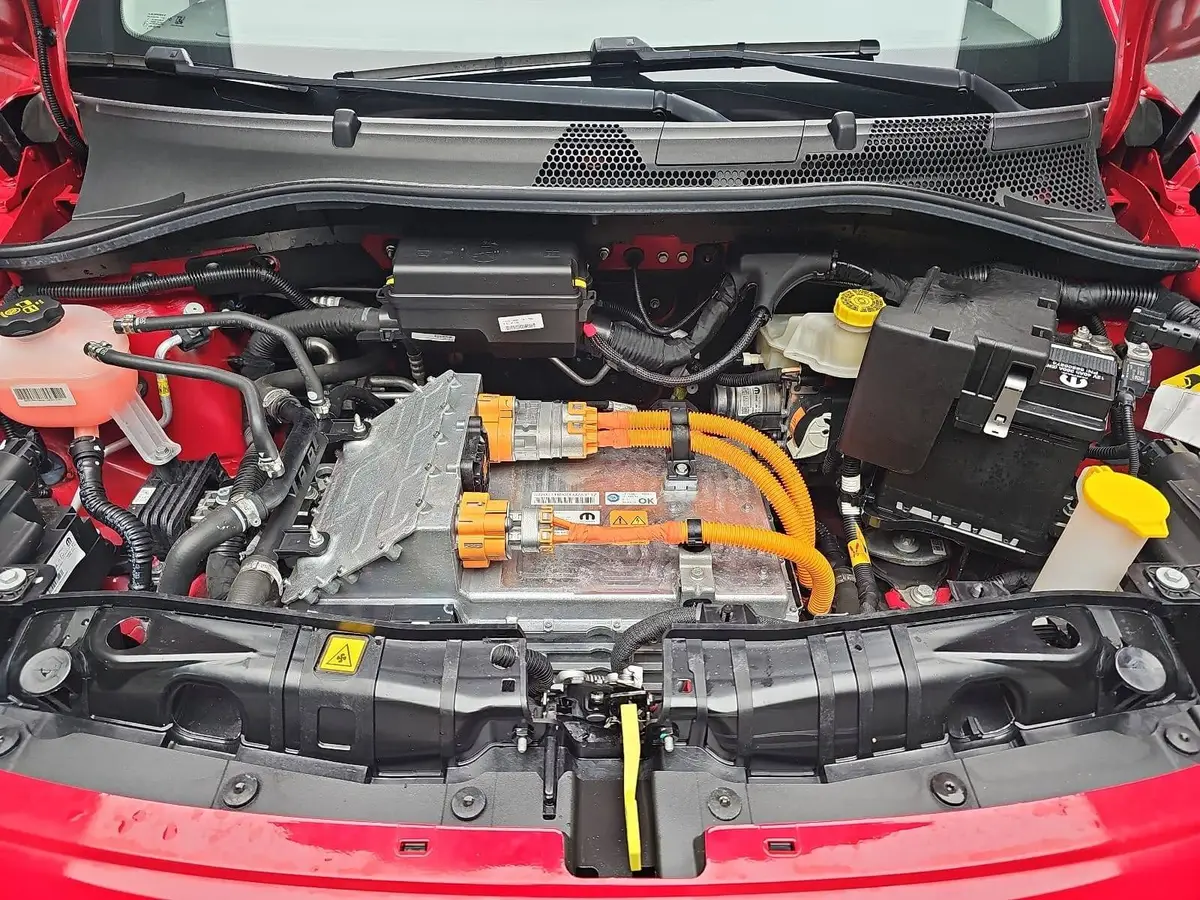 FIAT 500C ELEKTRO 42 KWH (RED)