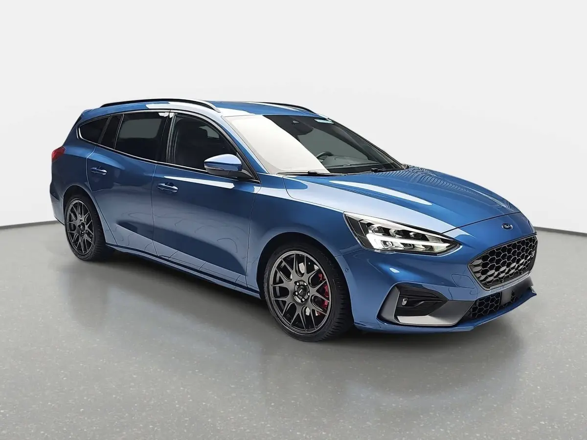FORD FOCUS ST 2.3 EB TURNIER NAVI LED P-ASSIST