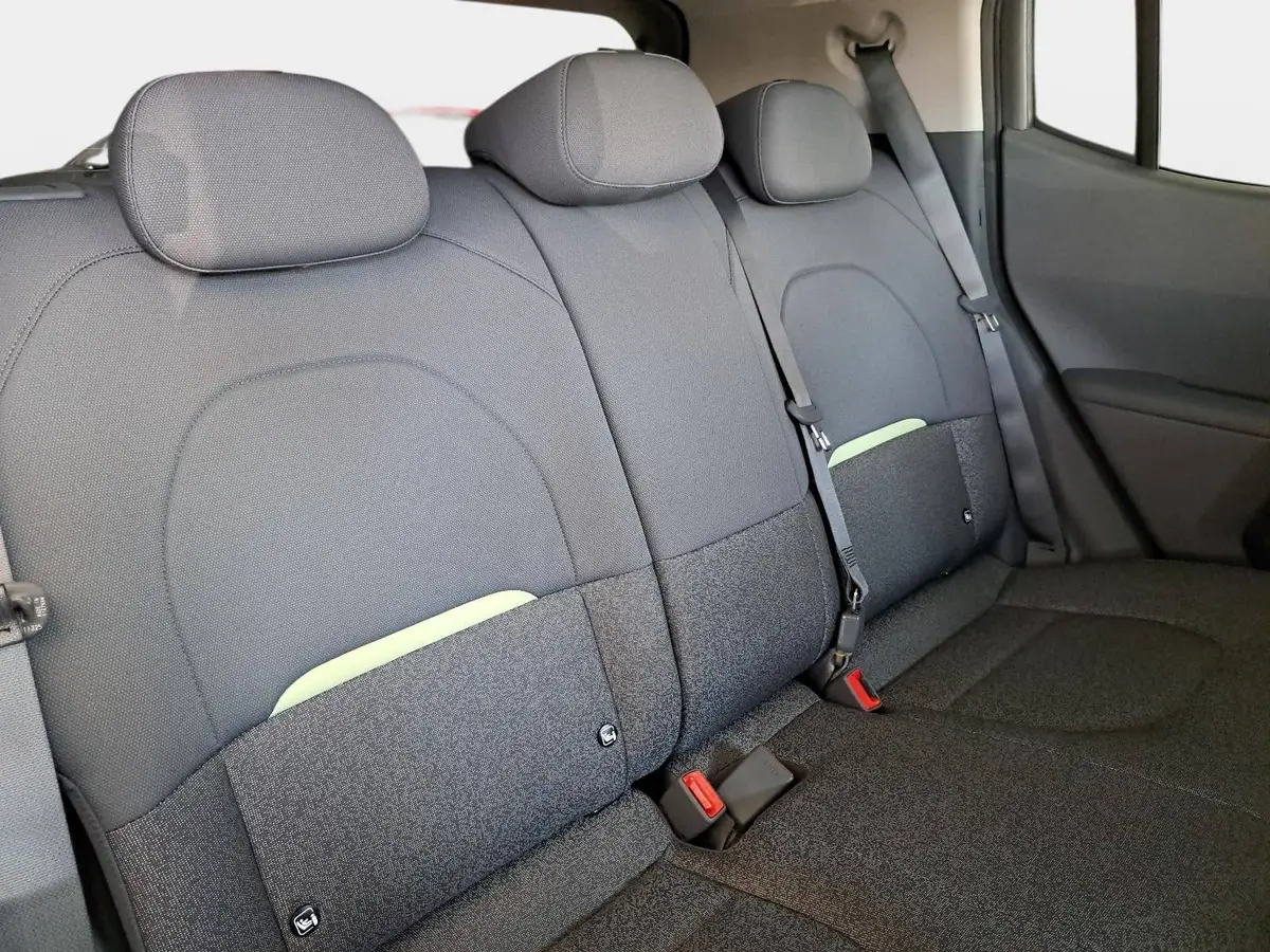 KIA EV2 42.2 KWH EARTH MJ27 WINTER-CONNECT TECHNOLOGY DRIVEWISE-PARK DESIGN