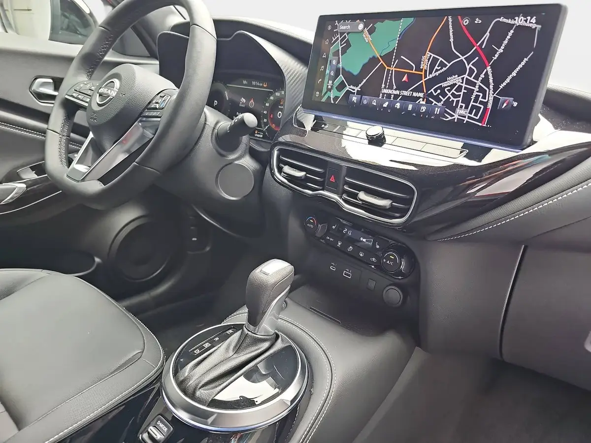 NISSAN JUKE 1.6 HYBRID AUTO. TEKNA NAVI BOSE