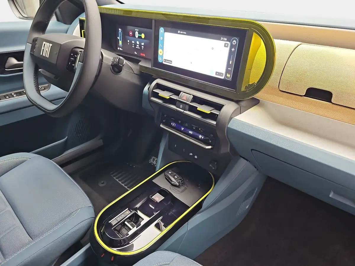 FIAT GRANDE PANDA ELEKTRO LA PRIMA MJ26 WINTER PAKET