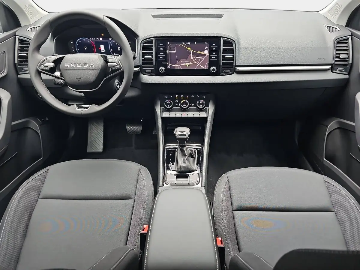 SKODA KAROQ 2.0 TDI DSG DRIVE NAVI LED AHK LM