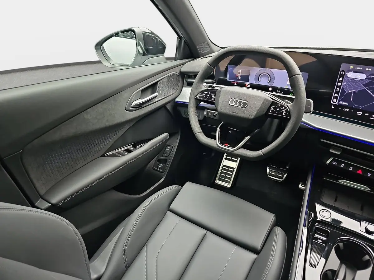 AUDI Q3 TDI S-TRONIC S-LINE NAVI LED-PLUS PANO