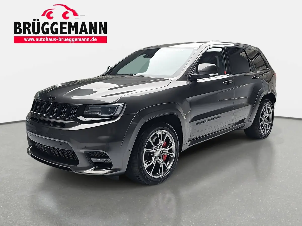 JEEP GRAND CHEROKEE 6.4 AUTO. SRT AWD NAVI SOUND WINTER PANO AHK LM20