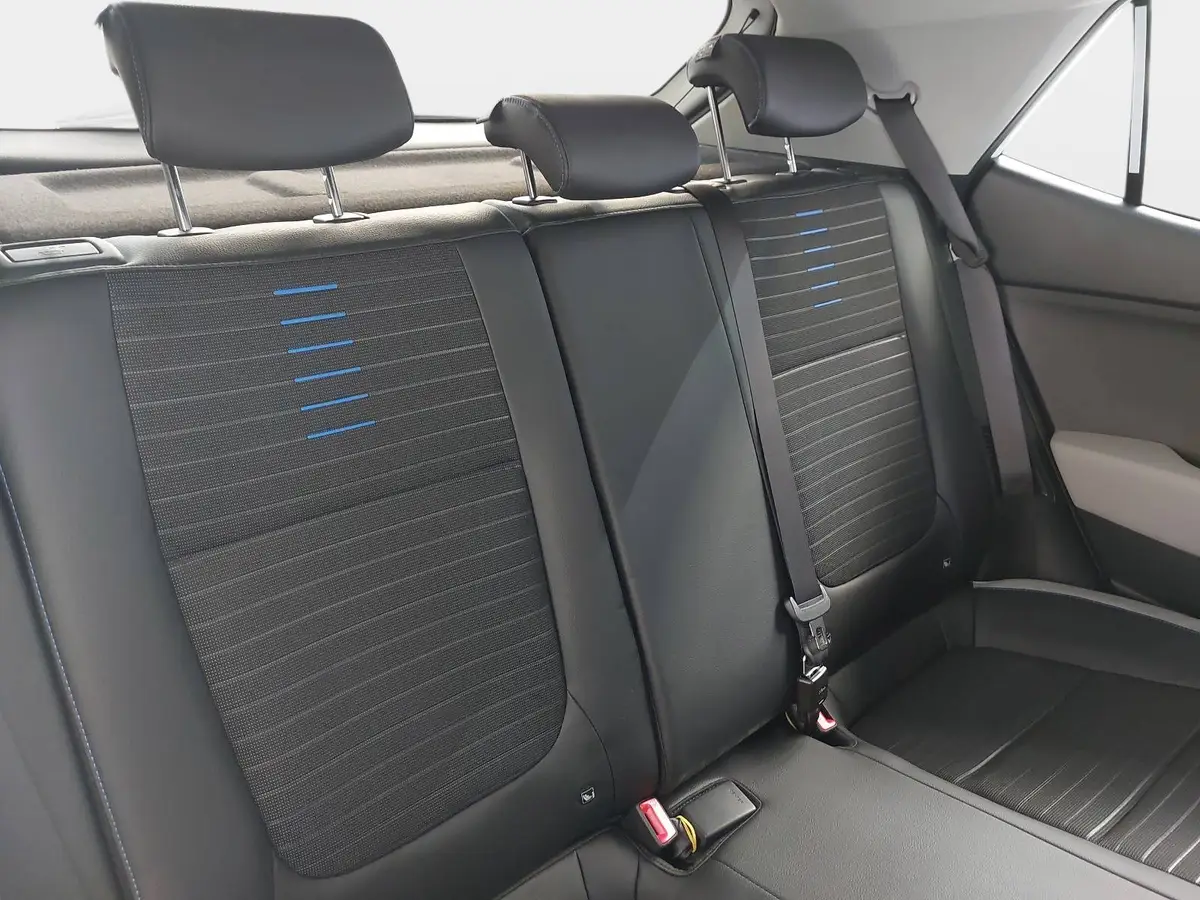 KIA STONIC 1.0 T-GDI 48V DCT NIGHTLINE EDITION