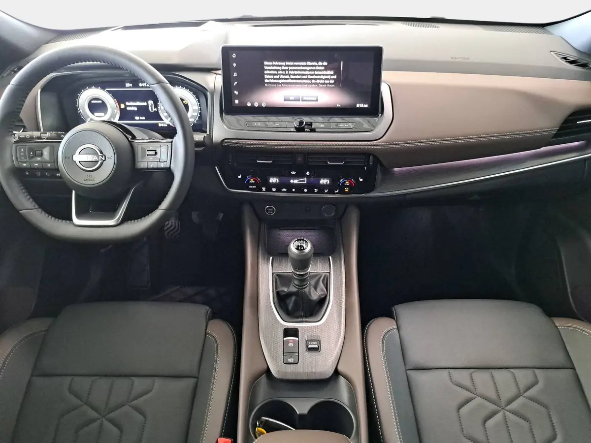 NISSAN QASHQAI 1.3 DIG-T MHEV TEKNA PANORAMA 2-FARBEN