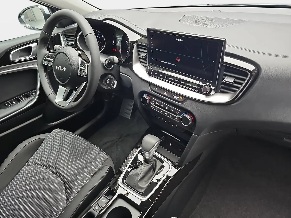 KIA CEED 1.5 T-GDI DCT7 VISION KOMFORT+ SITZH.