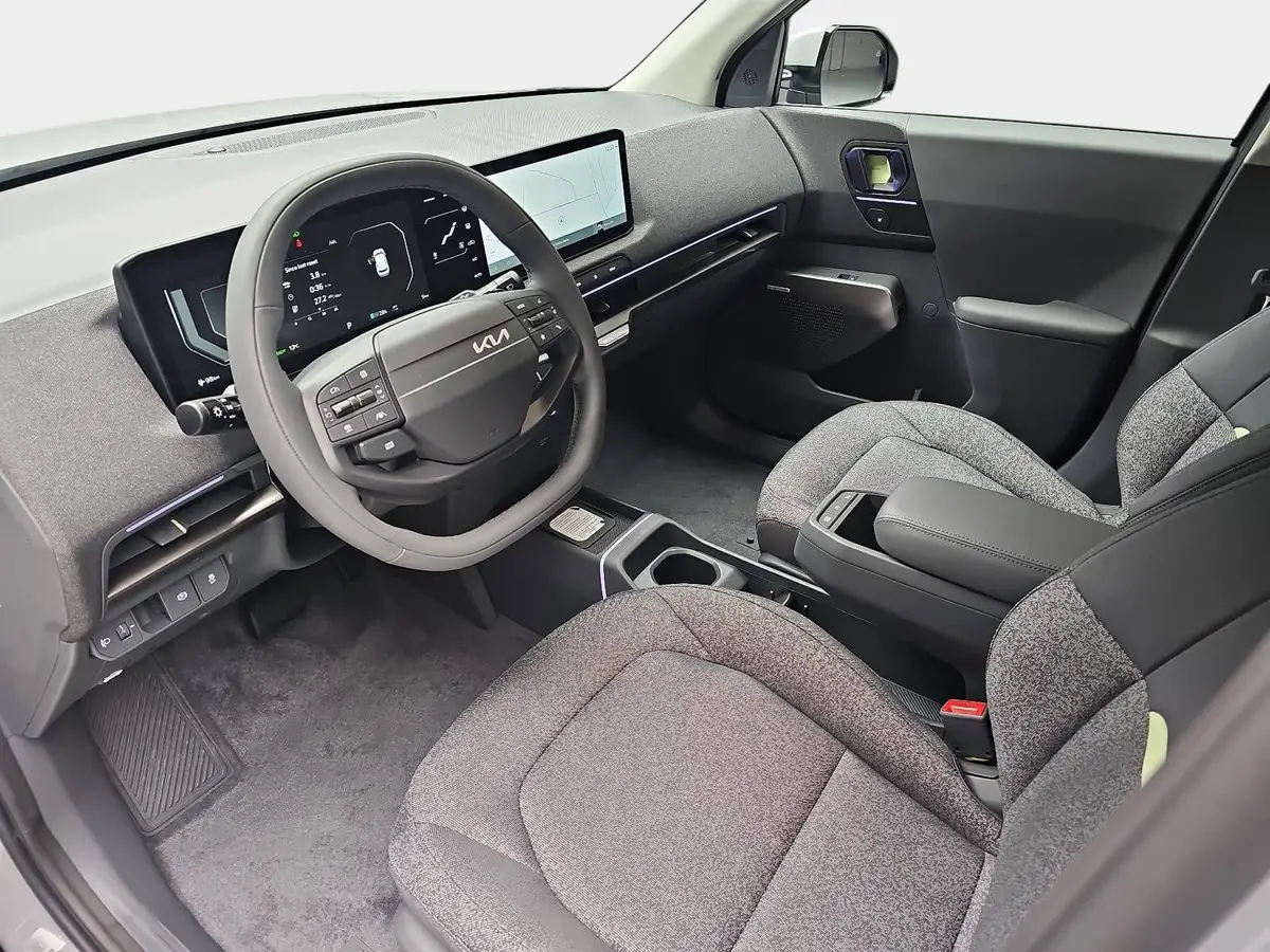 KIA EV2 42.2 KWH EARTH MJ27 WINTER-CONNECT TECHNOLOGY DRIVEWISE-PARK DESIGN