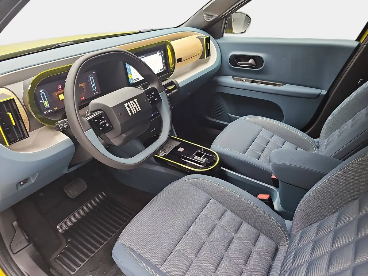FIAT GRANDE PANDA ELEKTRO LA PRIMA MJ26 WINTER PAKET