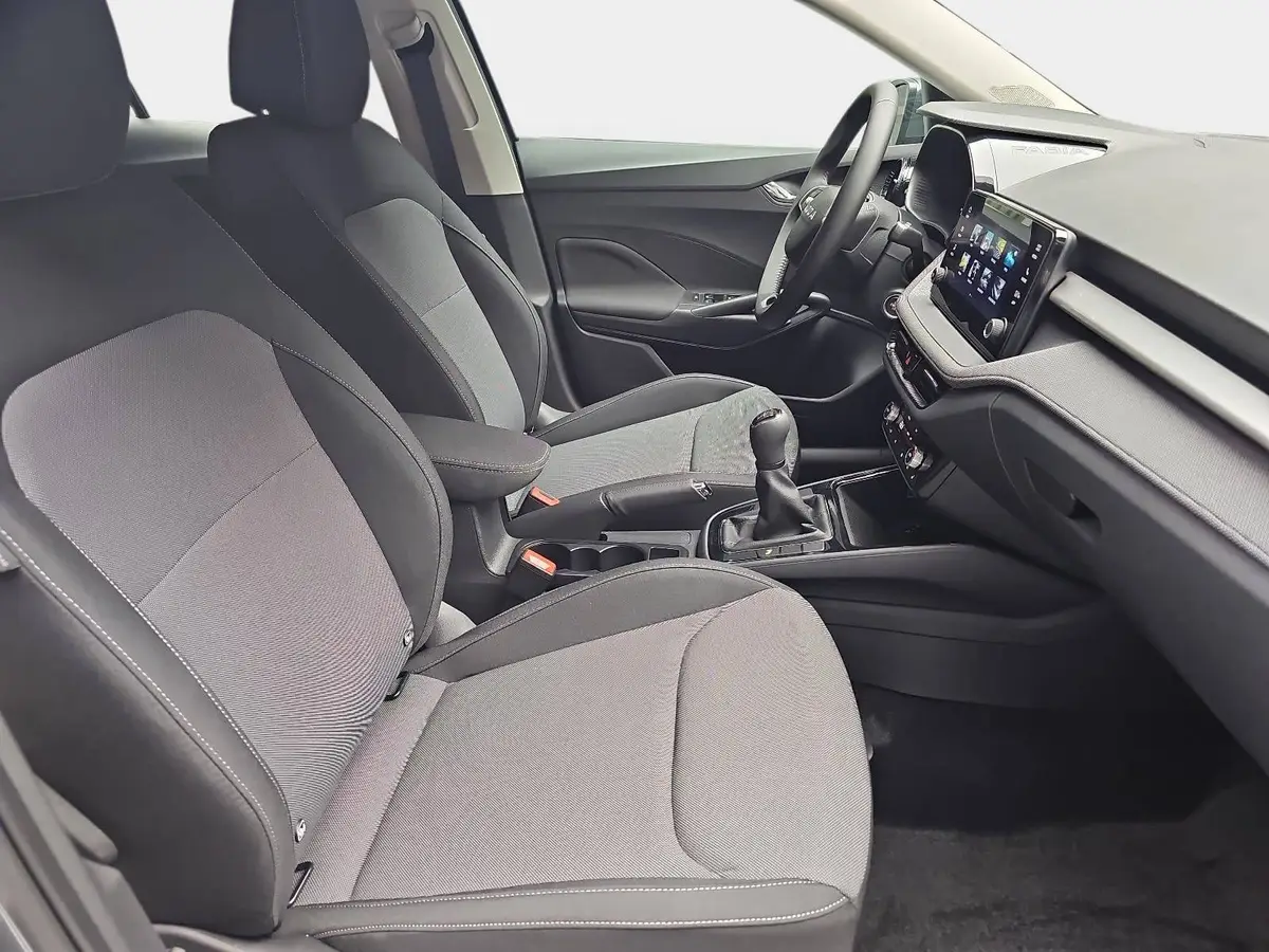 SKODA FABIA 1.0 TSI KLIMAAUTO LED SITZH. KAMERA