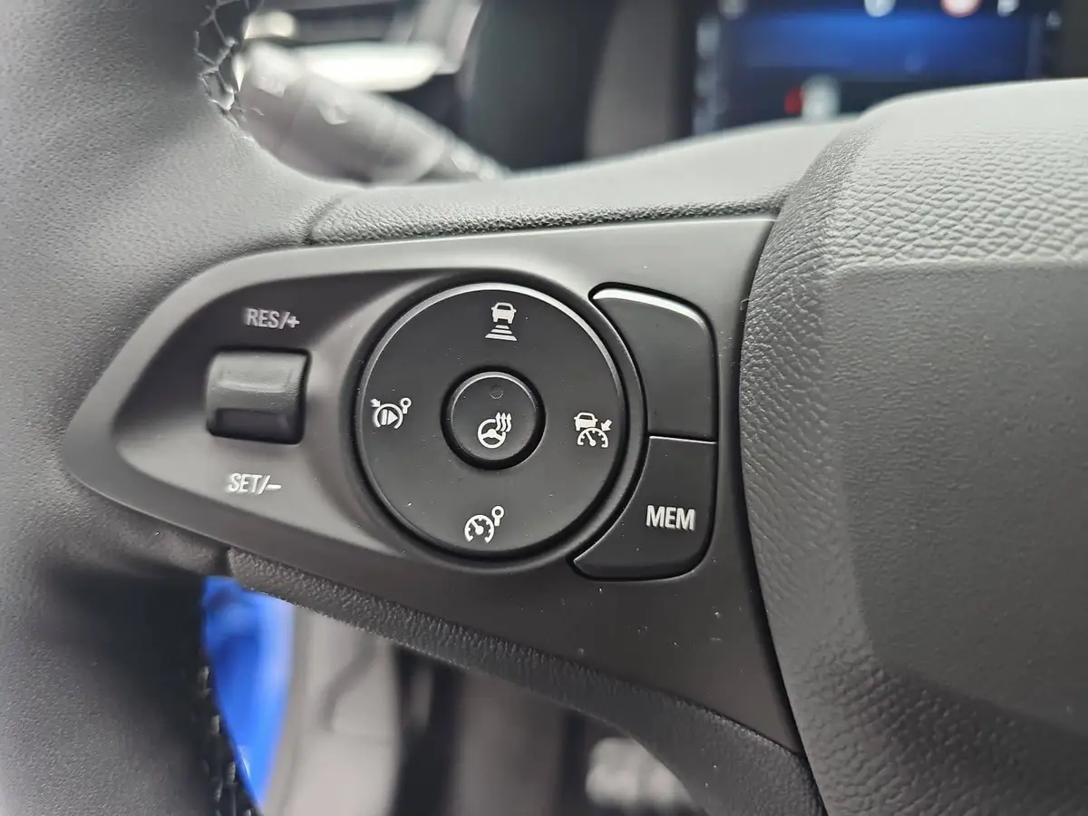 OPEL CORSA 1.2 HYBRID GS LED KOMFORT-PAKET