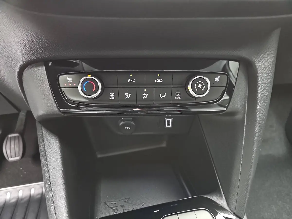 OPEL CORSA 1.2 KLIMA LED AUDIO MIRRORLINK SICHTPAKET WINTERPA