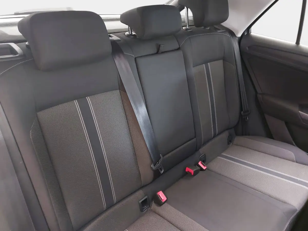 VW T-ROC 1.5 TSI DSG STYLE AHK