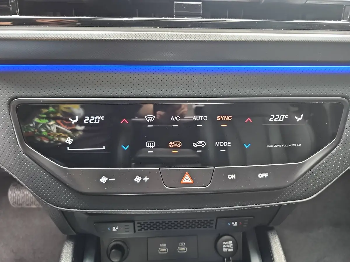 KGM MUSSO GRAND 2.2 DIESEL 4WD BLACK AUTOMATIK ASSISTENZPAKET