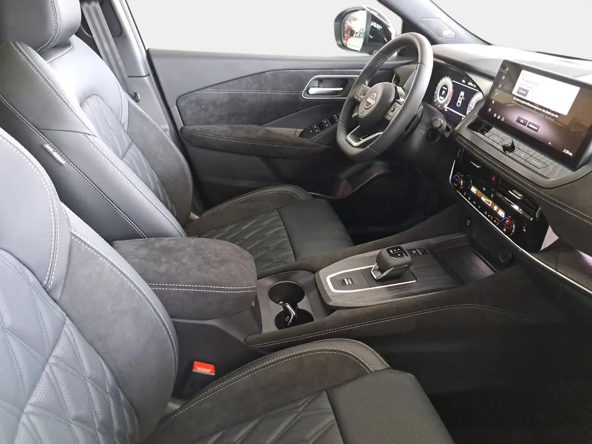 NISSAN QASHQAI 1.3 DIG-T MHEV AUTO. TEKNA PREMIUM PAKET 2-FARBEN