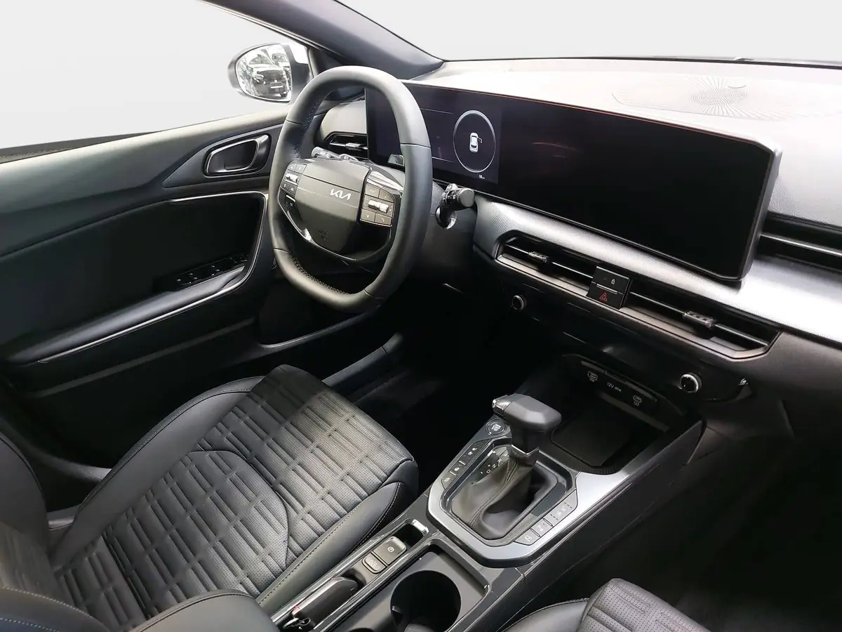 KIA XCEED 1.6 T-GDI 180 DCT SPIRIT MJ27 SOUND SITZ ADVANCED