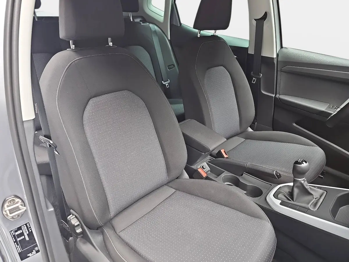 SEAT ARONA 1.0 TSI MOVE! LED KLIMAAUTO FULL-LINK DAB