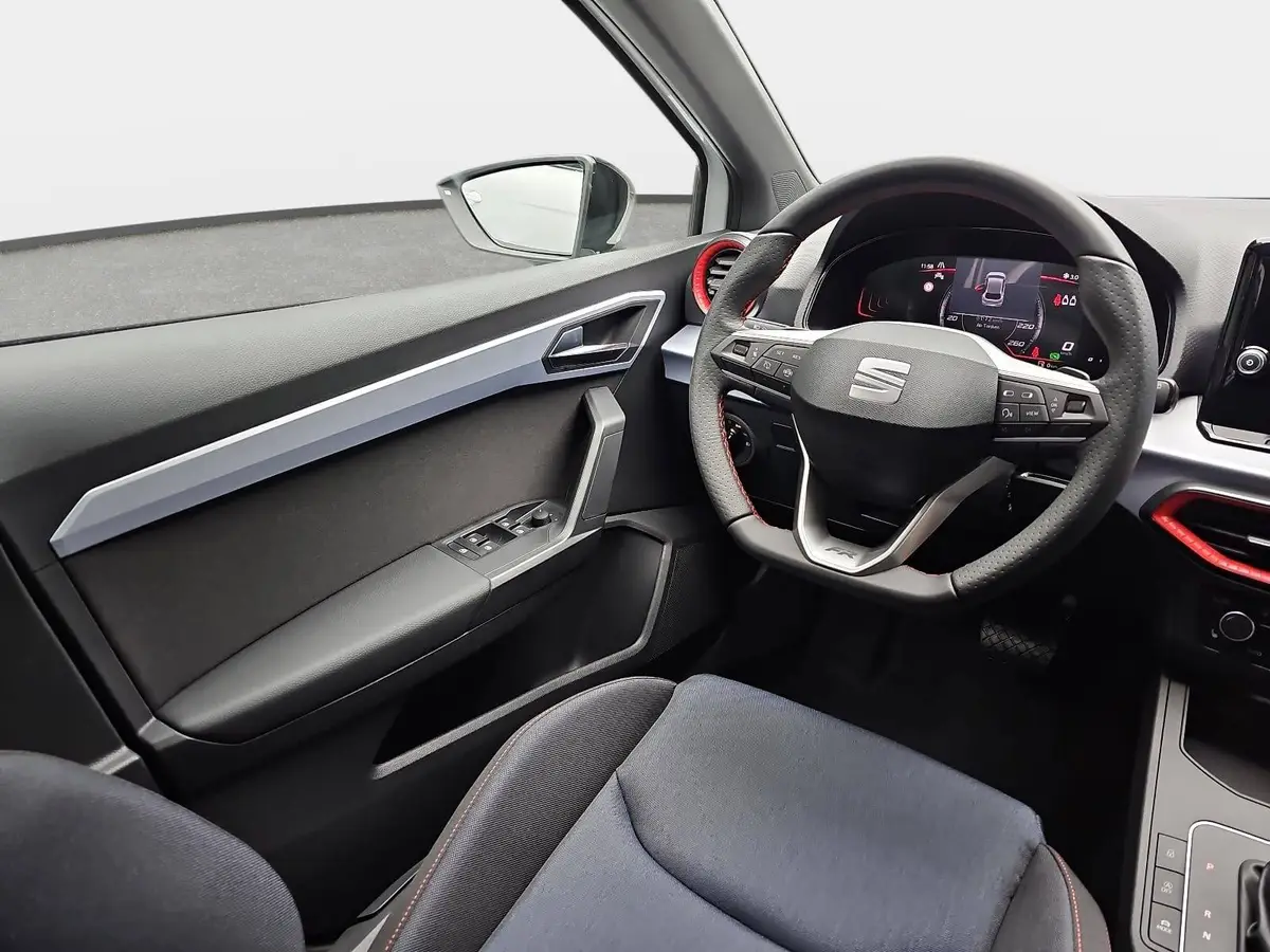 SEAT IBIZA 1.0 TSI DSG FR LED DAB KLIMAAUTO WINTER SICHT KAME