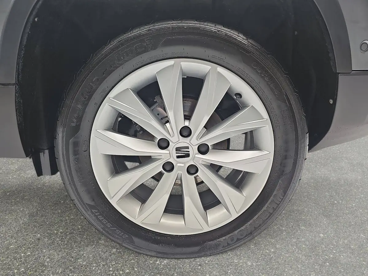 SEAT ATECA 1.0 TSI STYLE LED GRA WINTER AHK DAB