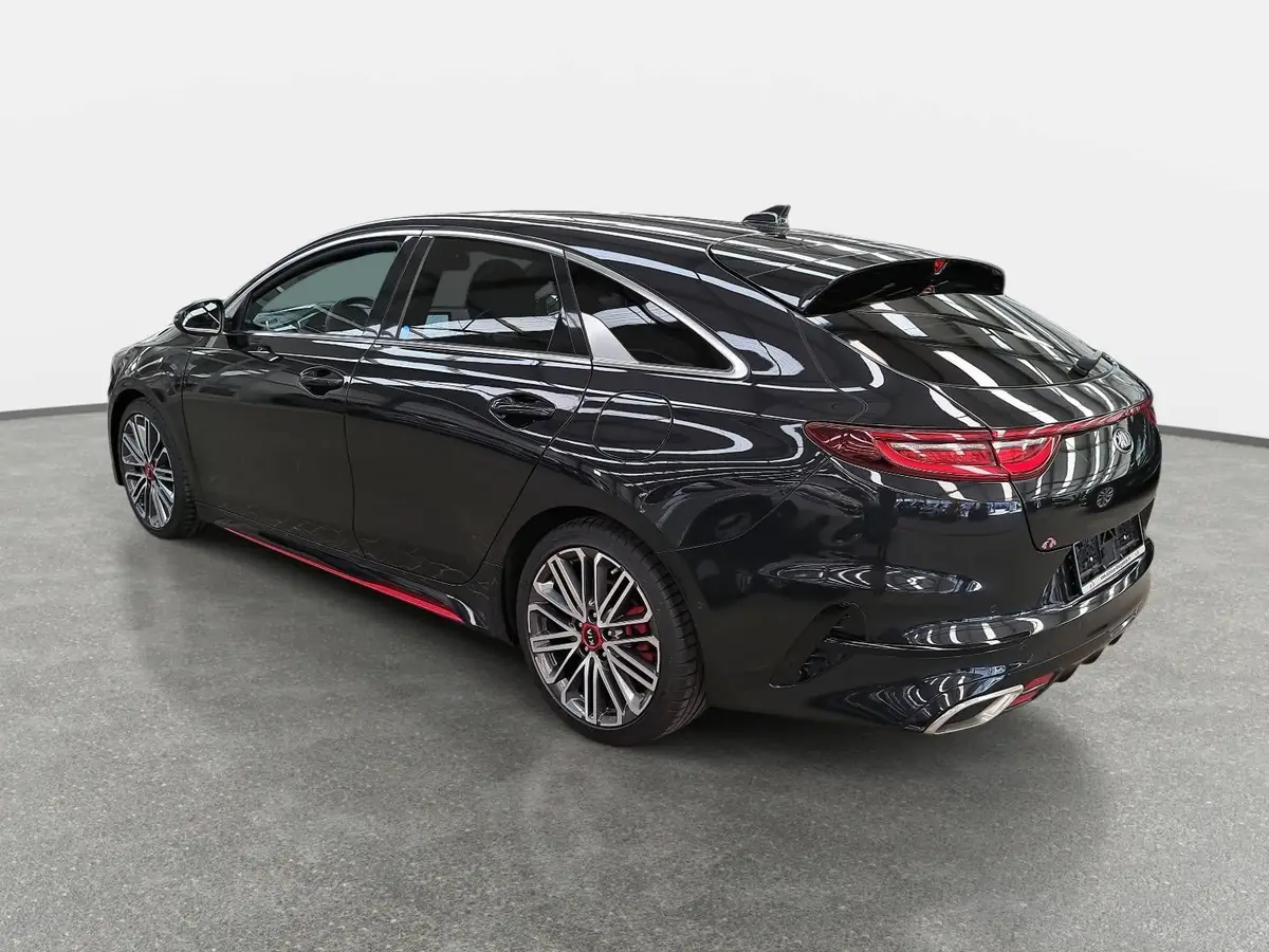 KIA CEED 1.6 T-GDI DCT GT LED WINTER KAMERA