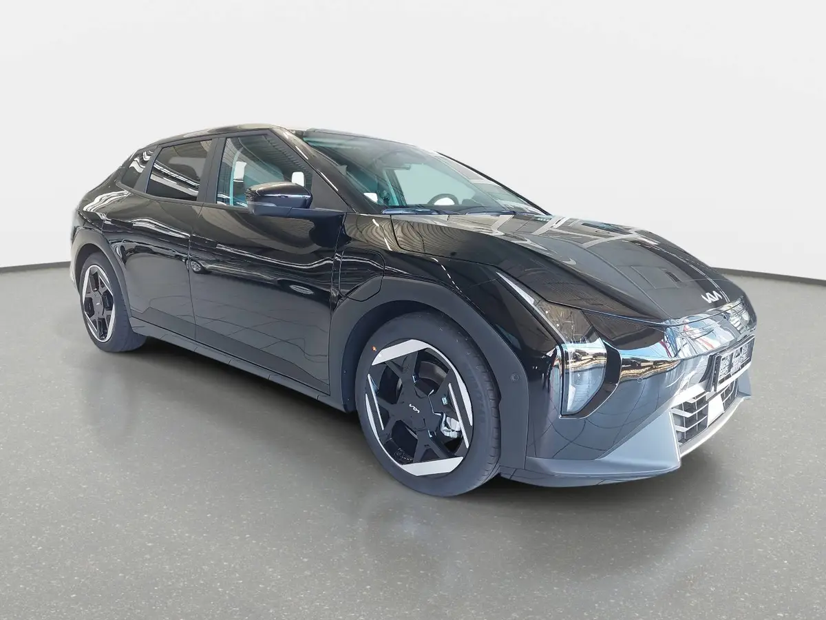 KIA EV4 FASTBACK 81.4 KWH EARTH MJ26 UP. TECH. WINTER-CON. DRIVEW.-PARK DESIGN SOUND GD