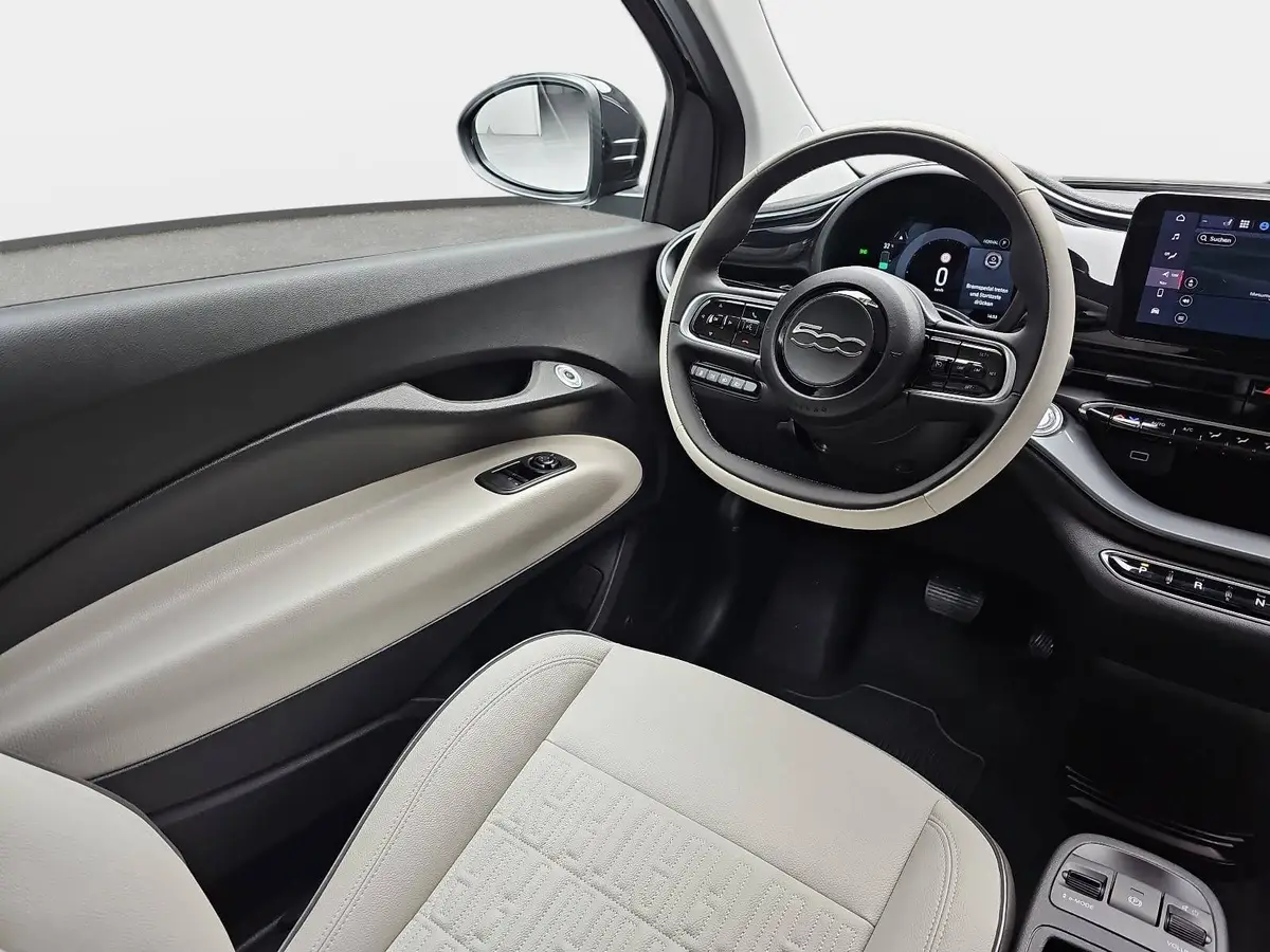 FIAT 500E ELEKTRO 42 KWH LA PRIMA