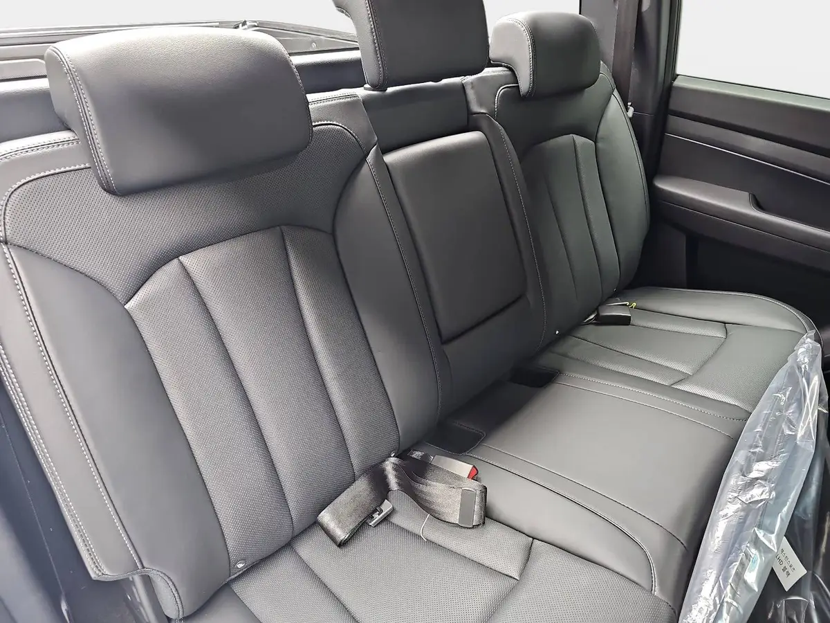 KGM MUSSO GRAND 2.2 DIESEL 4WD LUX AUTOMATIK ASSISTENZPAKET, LEDERAUSSTATTUNG