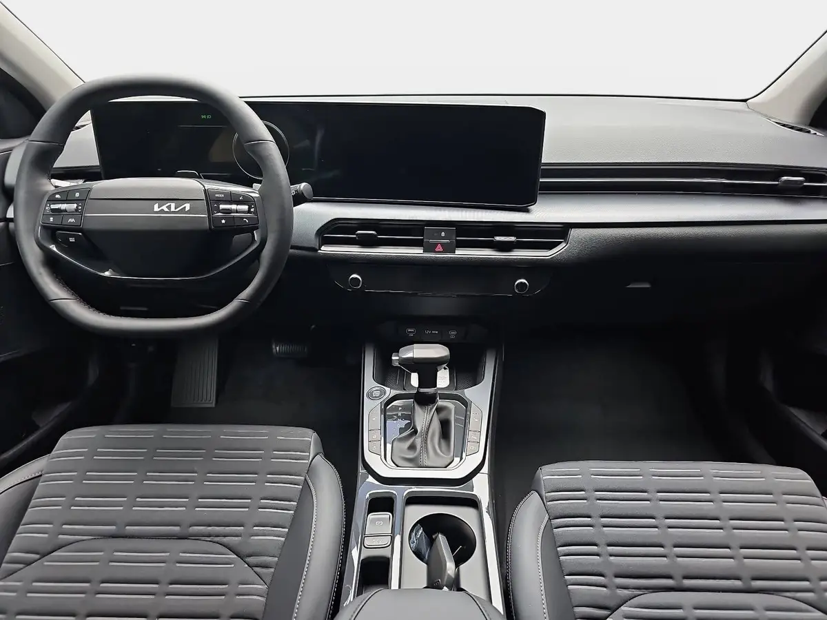 KIA XCEED 1.6 T-GDI 150 DCT SPIRIT MJ27 SOUND