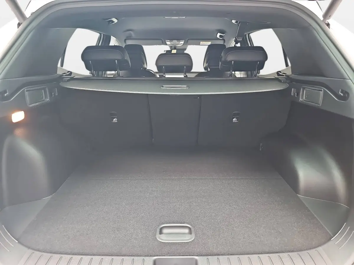 KIA SPORTAGE 1.6 T-GDI 150 2WD DCT BLACK EDITION MJ27 DRIVEWISE SCHWARZES DACH