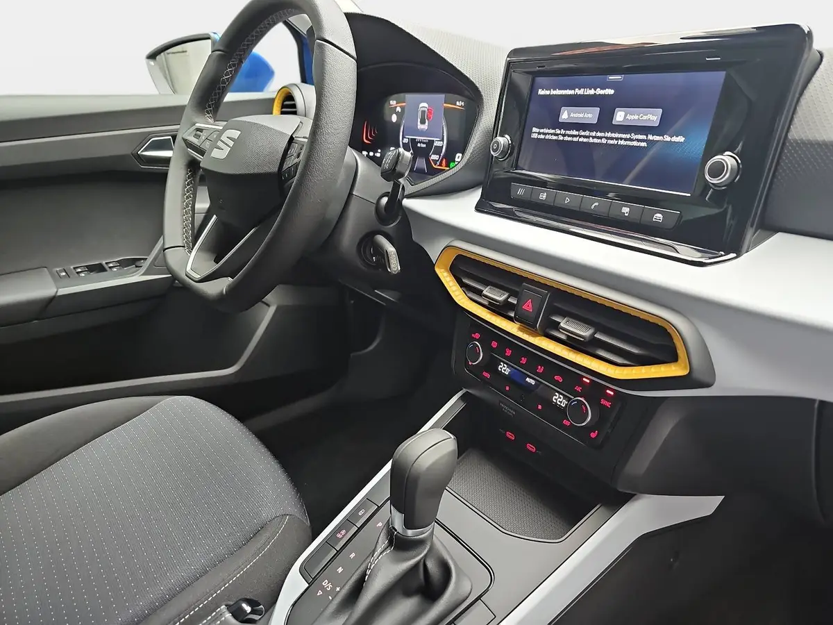 SEAT ARONA 1.0 TSI DSG STYLE LED KLIMAAUTO SMARTLINK PDC LM16