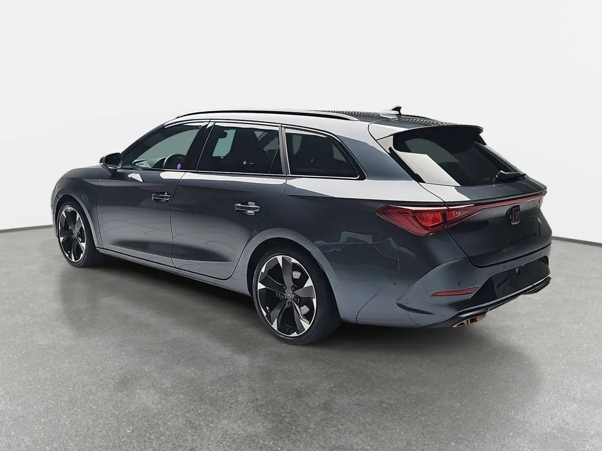 CUPRA LEON ST 1.4 E-HYBRID DSG LED DCC