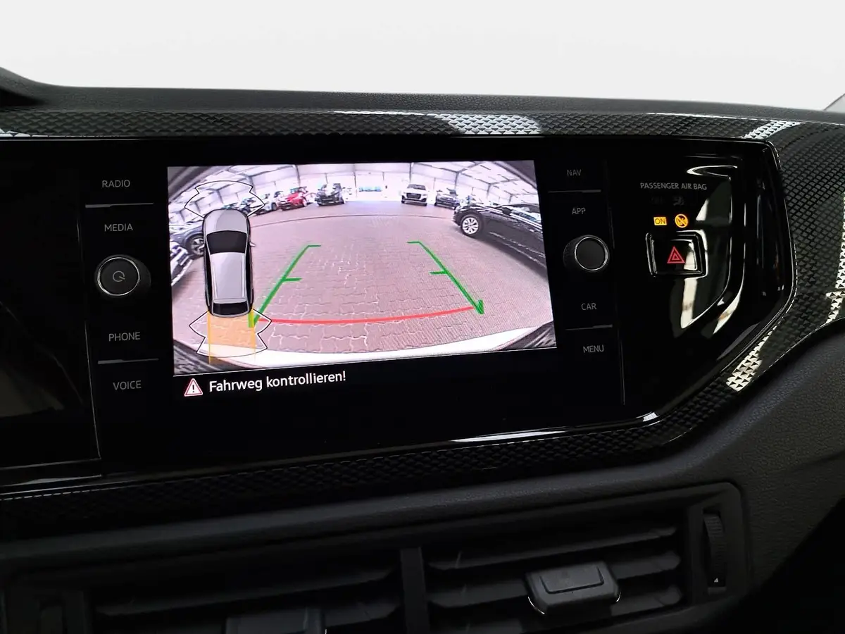 VW TAIGO 1.0 TSI DSG LIFE NAVI LED ACC SITZHEIZUNG PDC KAME