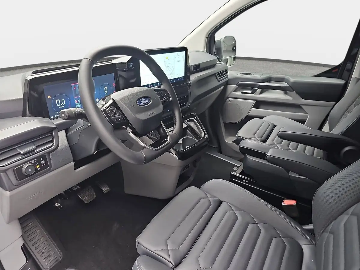 FORD TOURNEO CUSTOM 2.0 ECOBLUE AUTO. L1 TITANIUM X NAVI LED AHK
