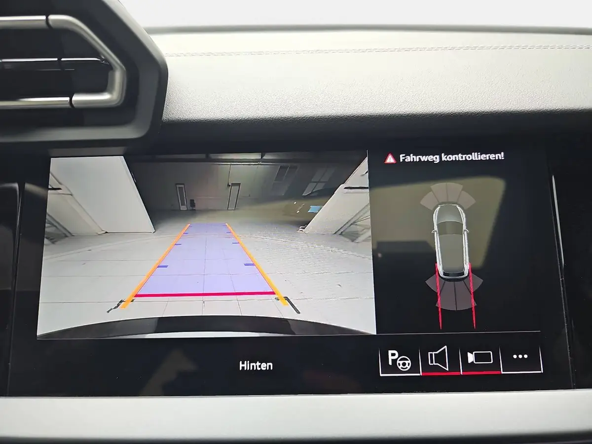 AUDI A3 35 TFSI DSG SPORTBACK S LINE NAVI LED KAMERA LM18