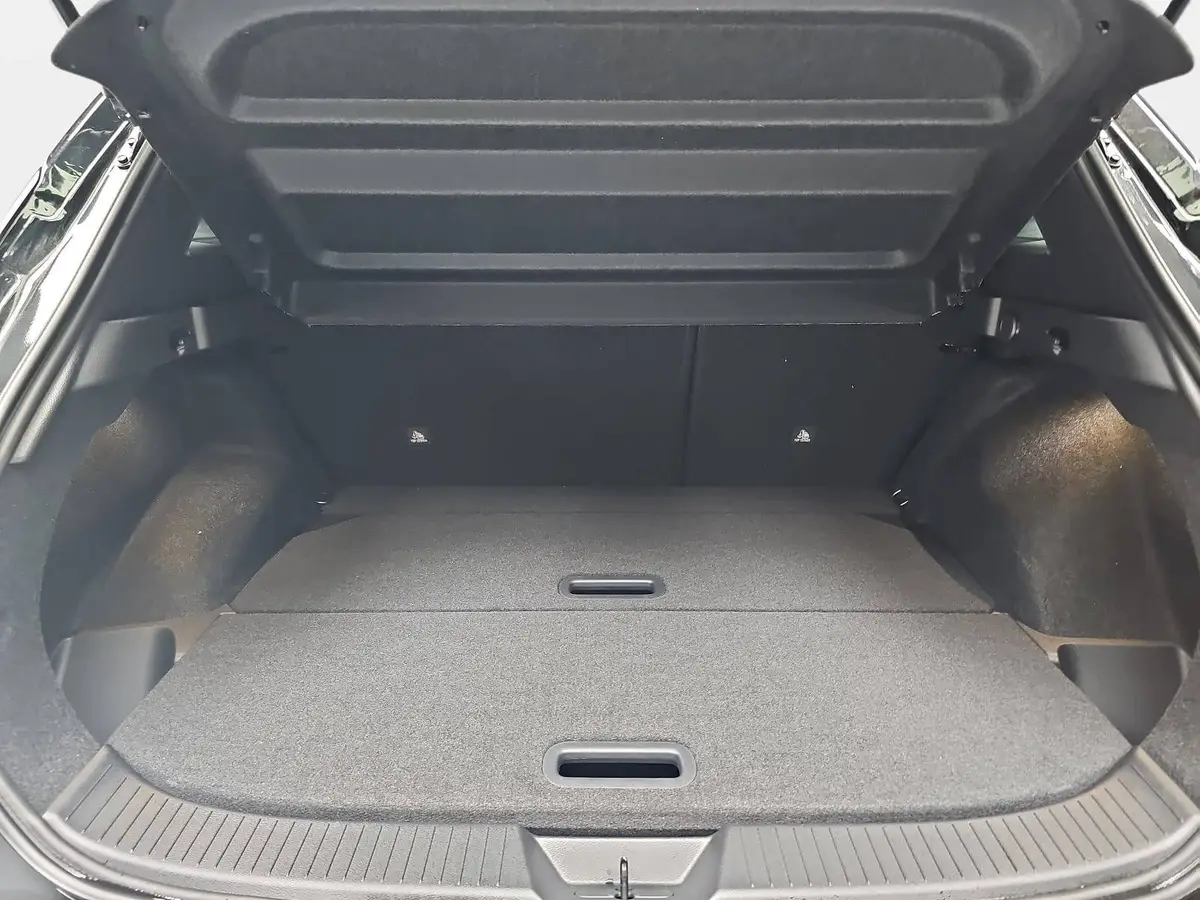 NISSAN QASHQAI 1.3 DIG-T XTRONIC N-CONNECTA PANO WINTER